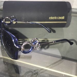 😱😱 Roberto Cavalli Sunglasses 😎
